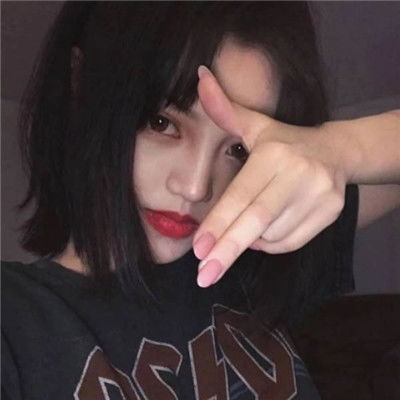 何超琼套现1.4亿美元